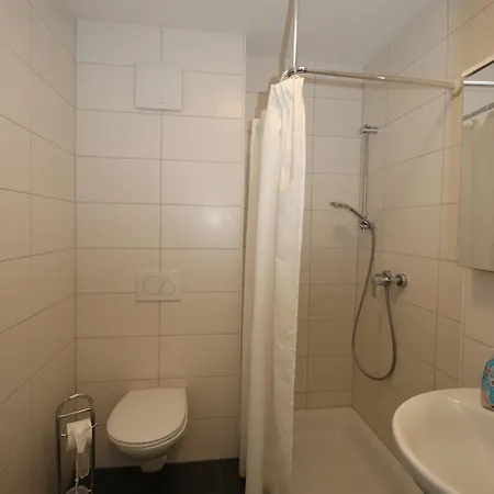 公寓 Apartments-wohnungen Direkt In *
